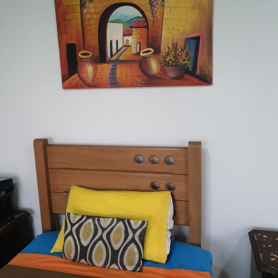 Hostel Airport With Free Pick Up From The Airport *