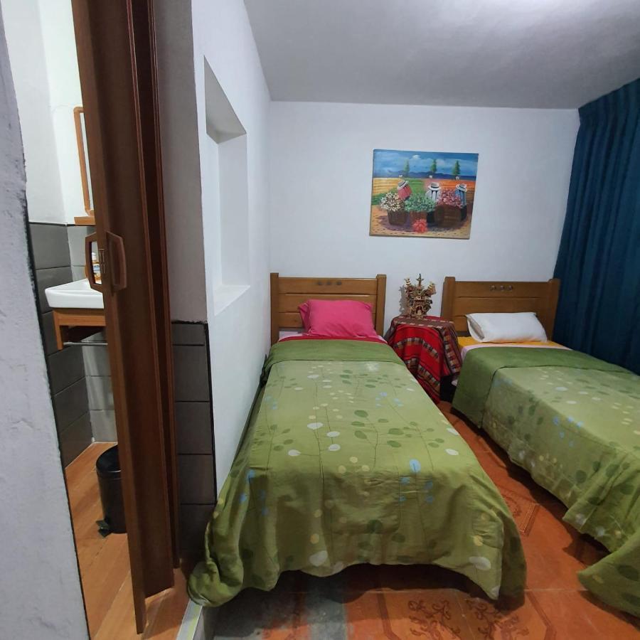 Airport With Free Pick Up From The Airport Hostel *
